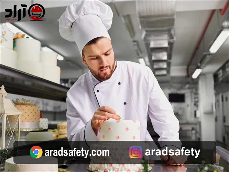 مرکز خرید لباس و روپوش قنادی در اراک