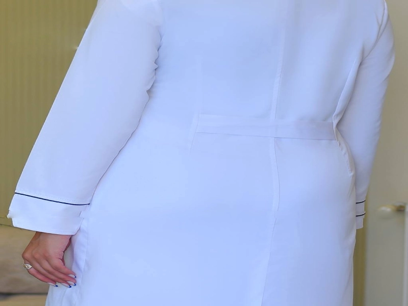 لباس و روپوش پزشکی